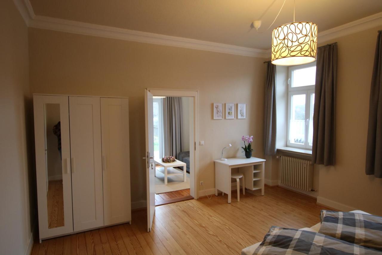 Ferienwohnung Altes Pfarrhaus Bargen Esterno foto