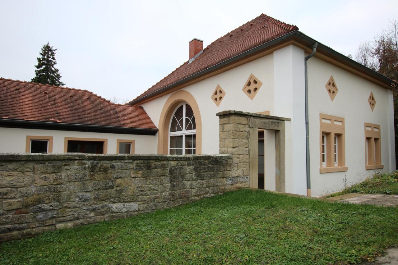 Ferienwohnung Altes Pfarrhaus Bargen Esterno foto