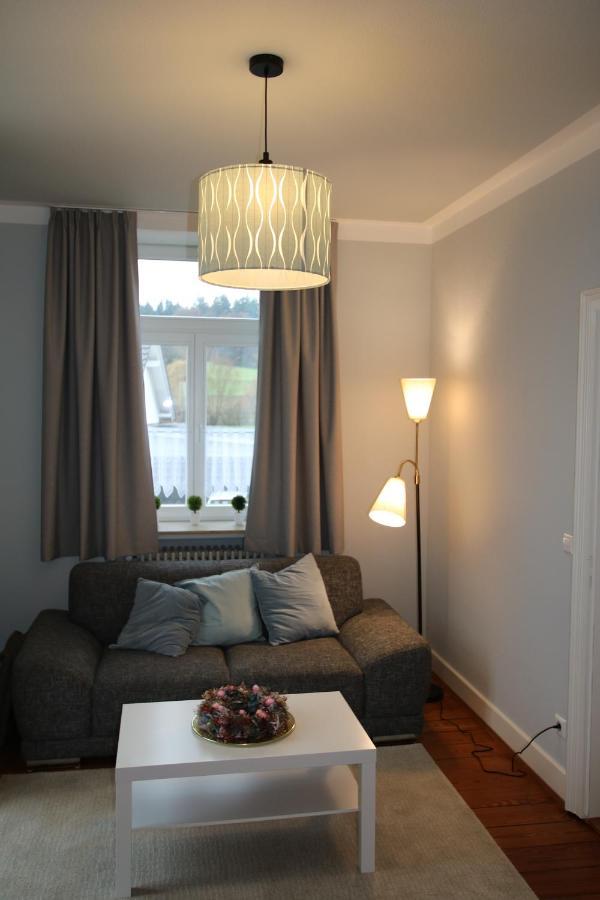 Ferienwohnung Altes Pfarrhaus Bargen Esterno foto