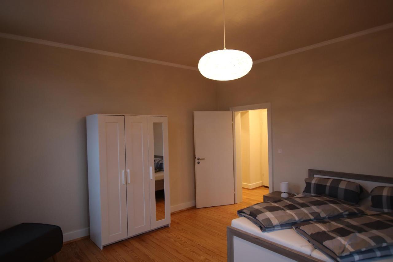 Ferienwohnung Altes Pfarrhaus Bargen Esterno foto