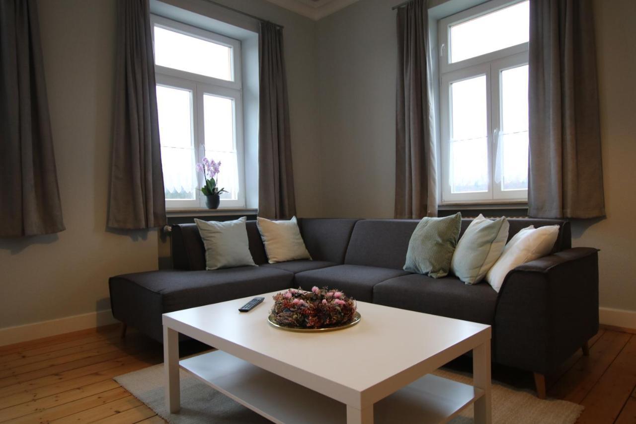 Ferienwohnung Altes Pfarrhaus Bargen Esterno foto